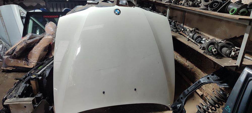 Продам капот. В отличном состояние.