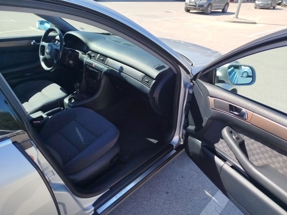 AUDI A6 2.5 TDI Quattro 6ск