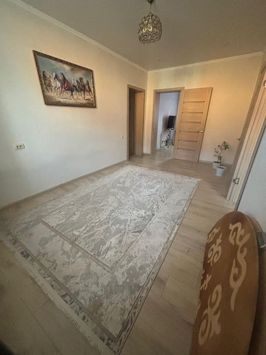 Продам ковёр 2×3