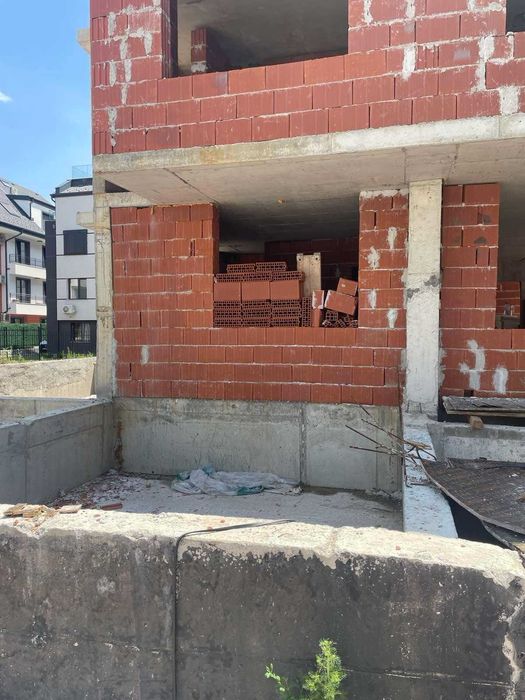 Продава се Двустаен апартамент в София, Кръстова вада - 40 кв.м за 2070 €/кв.м - Снимка #2