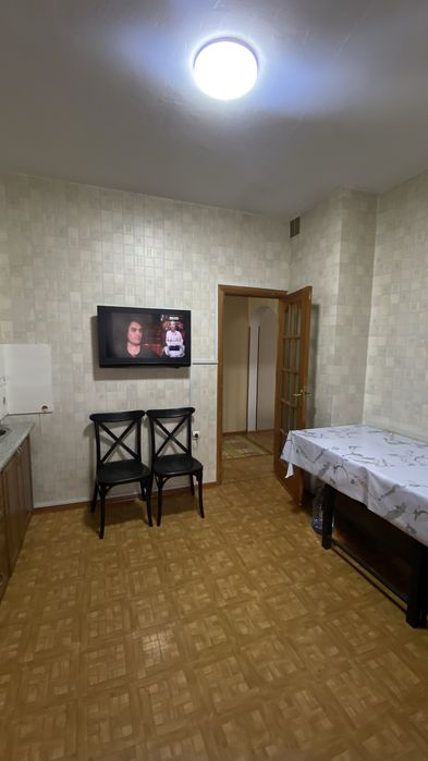 Сдаётся 1-комнатная в 12-м микрорайоне