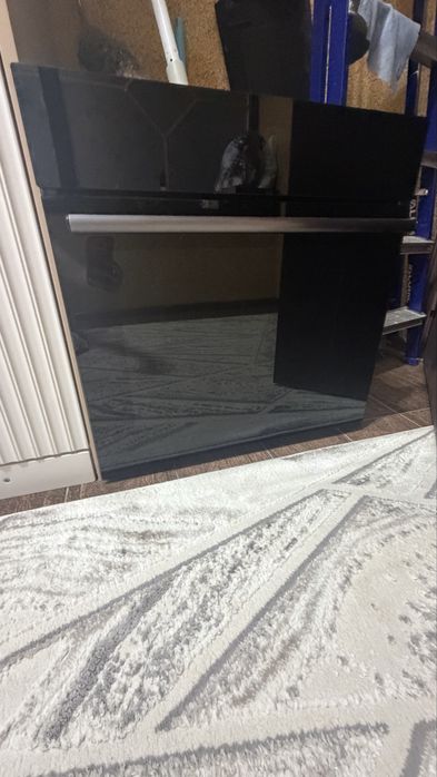 Духовка продается или на запчасть