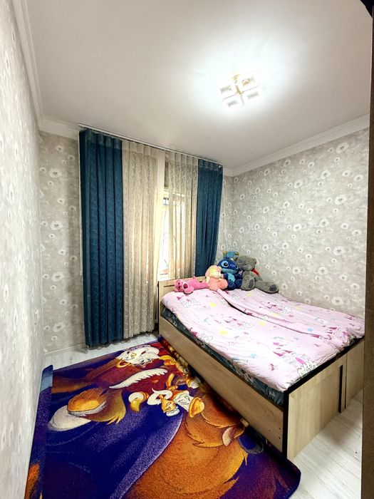 Yunusabodda 4 xonalik kvartira sotiladi srochniga