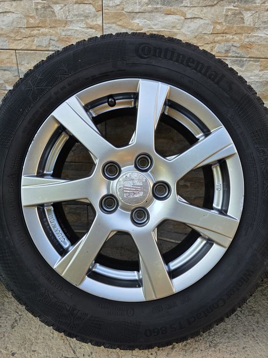 Продавам ОРИГИНАЛНИ Джанти+гуми 15 ' цола 5x112 57,1 Audi a4,a6,a8 Pasat 4,5. 6,5J ET45