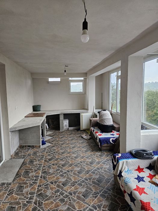 Дава се под наем Етаж от къща в с. Владая, Област София-град - 200 кв.м за 648.21 € - Снимка #3