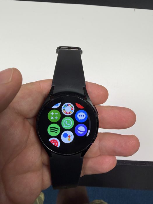 Samsung Galaxy Watch 4 LTE E SIM