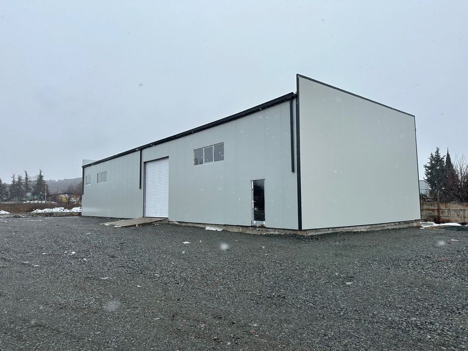 Продава се Промишлена сграда в с. Хрищени, Област Стара Загора - 340 кв.м за 900 €/кв.м - Снимка #1