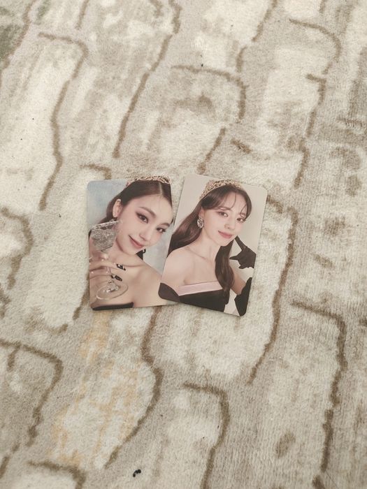 kpop карточки продаются