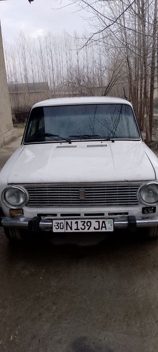 ваз 21011сотилади