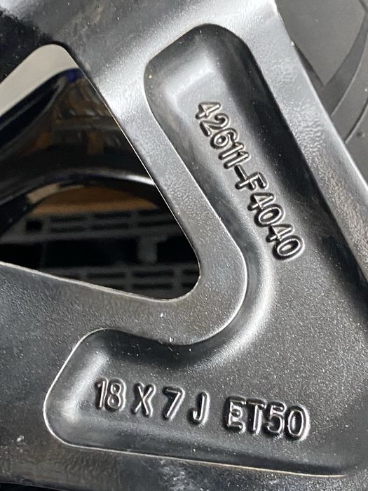 18 цола 5 х 114.3 мм Тойота C - HR Тойота Корола Крос , Corolla Cross