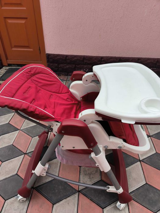 Стульчик для кормления