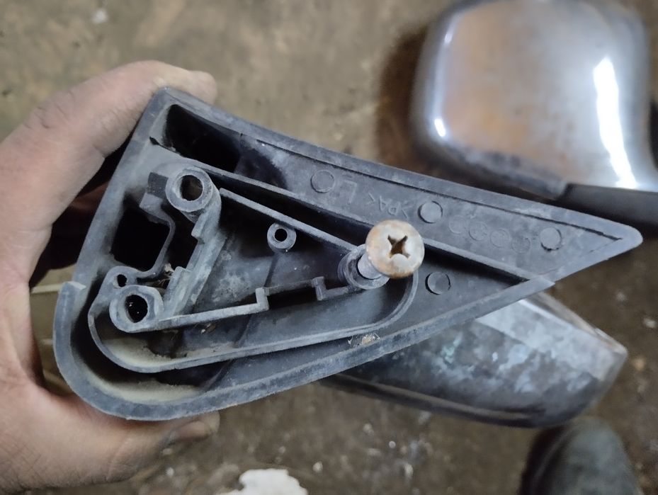 Зеркала на Тойоту Сюрф