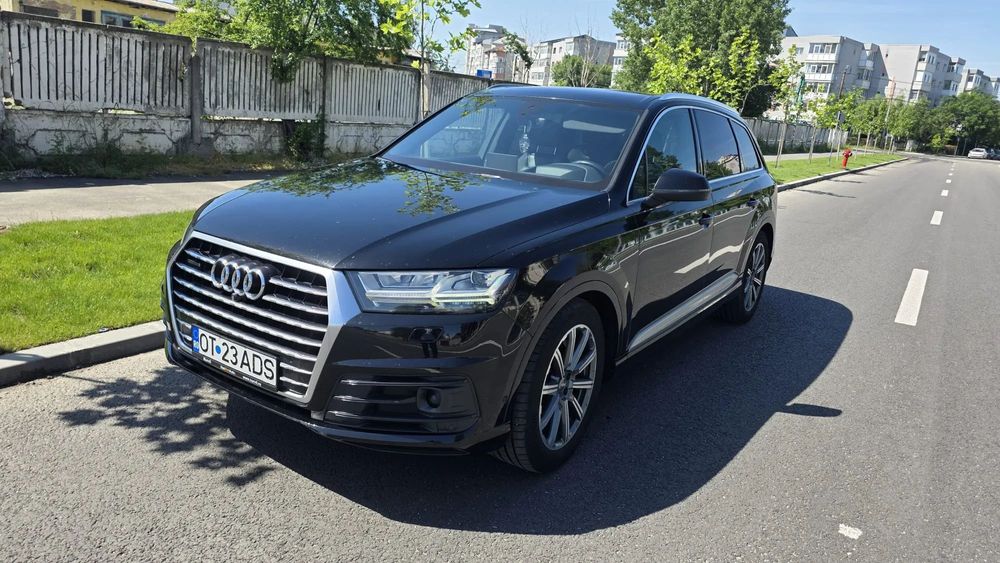 Audi Q7 3.0 TDI 272CP S-Line • Full Extra • 7 Locuri