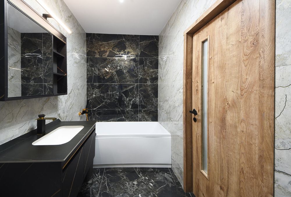 Vând sau închiriez apartament 3 camere