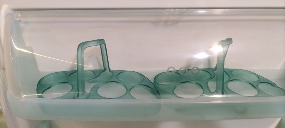 Продавам хладилник ELEKTROLUX