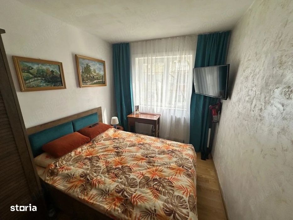 Apartament 3 camere semidecomandat, 55 mp, etaj 2/4, zona Rovine