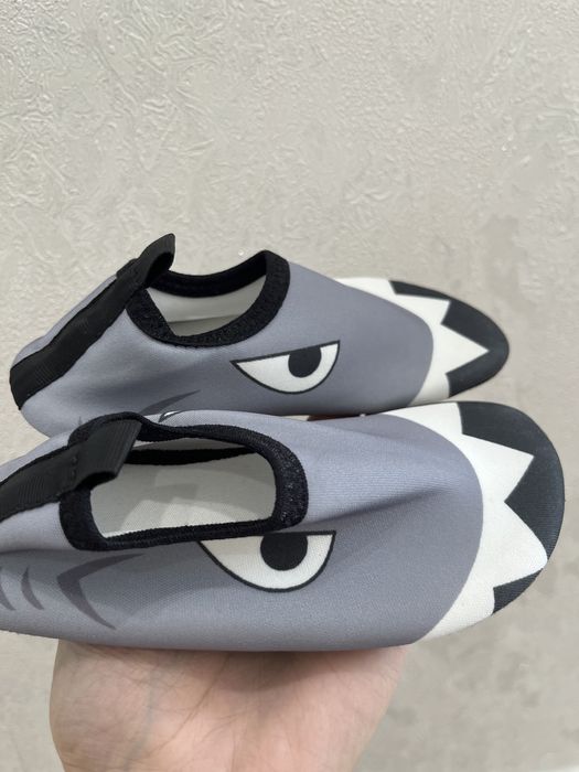 Аквашузы 23 р сандалии 24