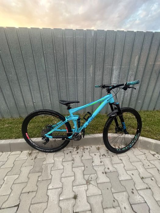 Bicicleta fullsuspension CUBE stereo 120