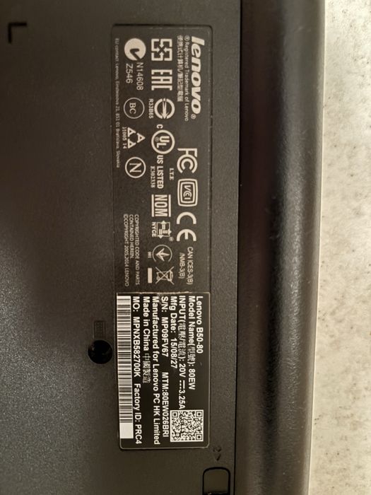 Laptop Lenovo cadou geanta pentru laptop