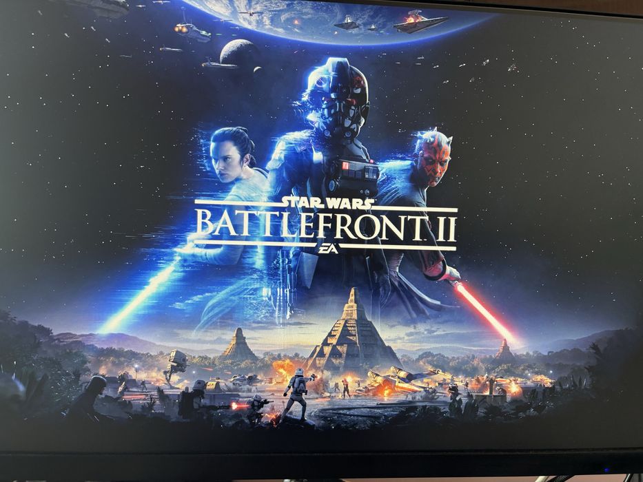 Playstation 4 Slim, Editie Limitata Star Wars.