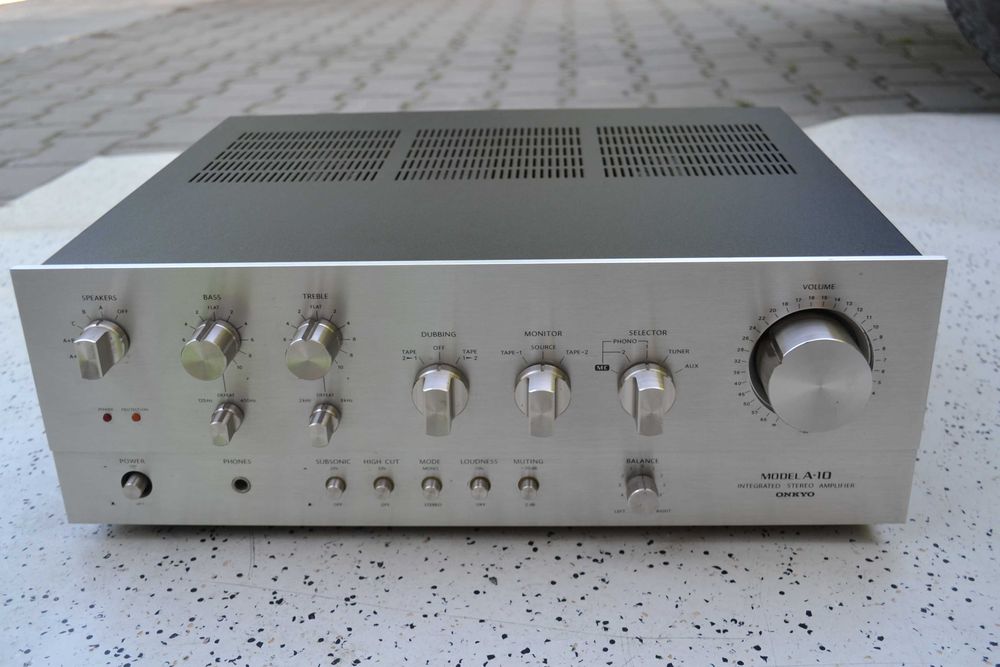 Amplificator Onkyo A 10 + Tuner Onkyo T 9