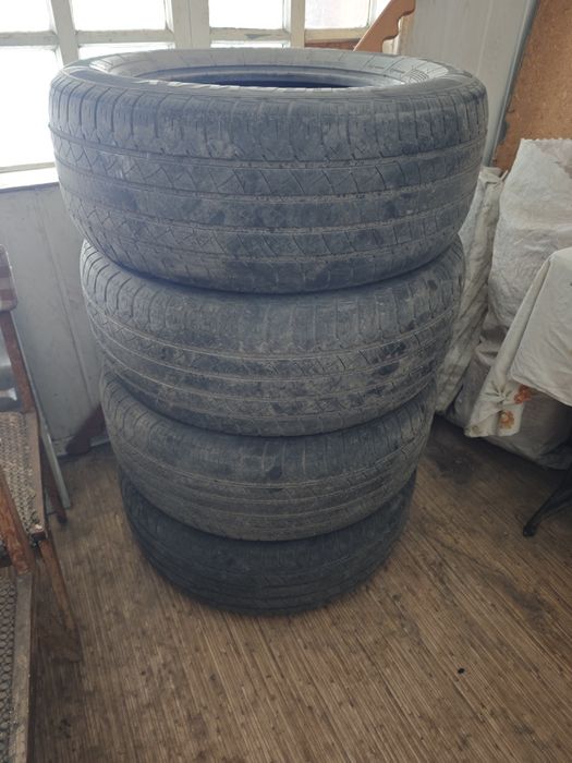 Продам резину Wideway Speedway 285/60/R18