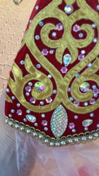 Продам национальный костюм для девочки