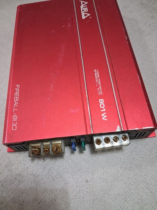 Уселител на саббуфер маноблок