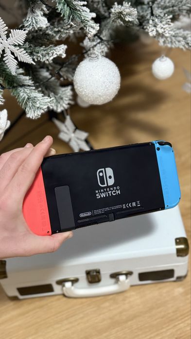 Consola NINTENDO Switch Perfect Functional + FIFA 18  ( doar Offline)