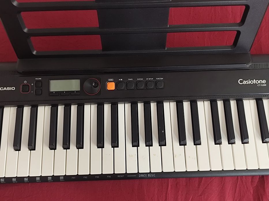 Синтезатор CT 200 ВК