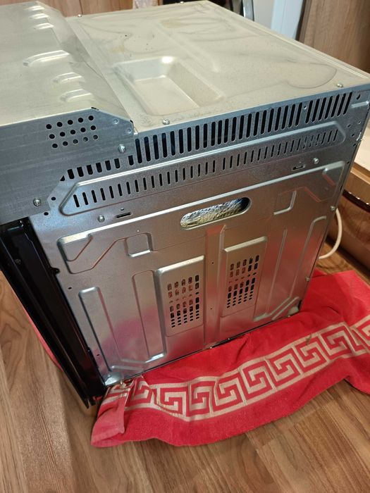 Фурна за вграждане Gorenje B07122BX