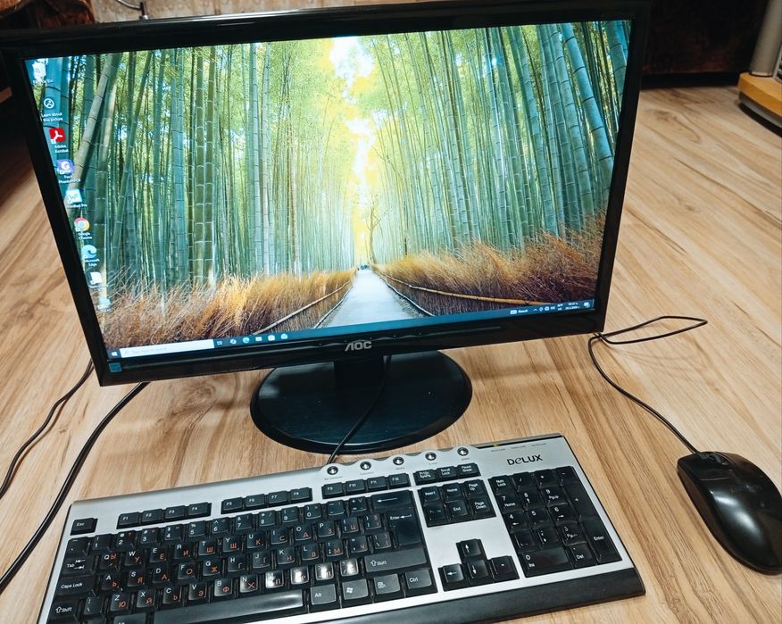 Офис Компютър LENOVO