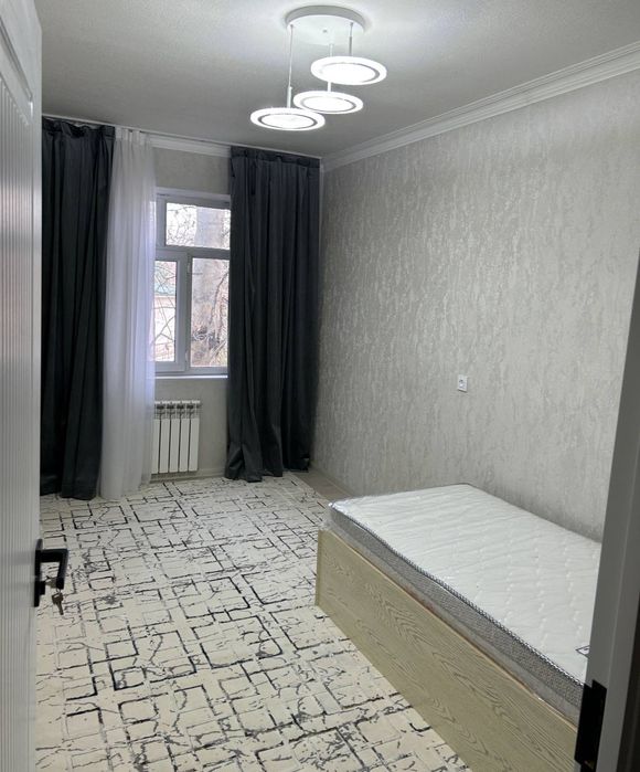 Юнусободда метро яқинида шинам квартира. 10 дақиқа пиёда