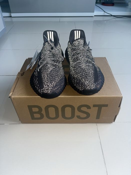 Yezzy 350 reflective