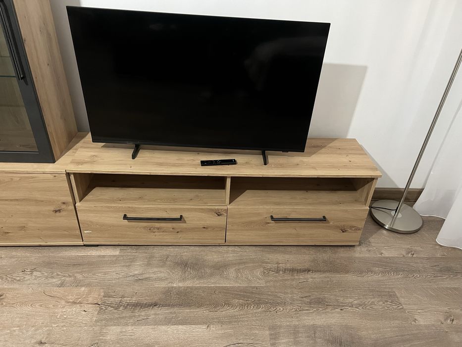 Mobila living culore stejar