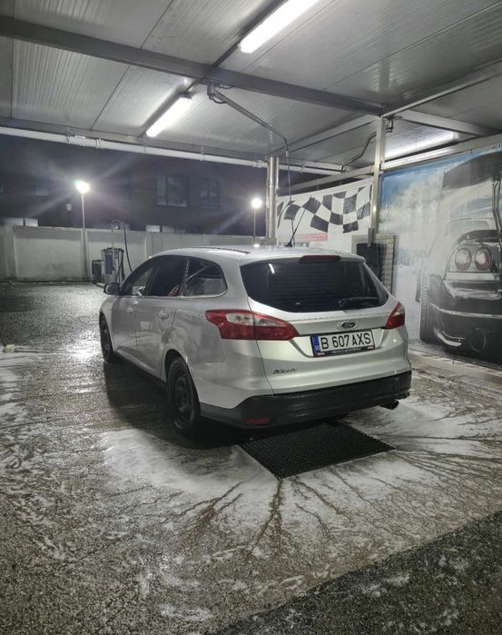 FORD Focus 2012 — imagine 3
