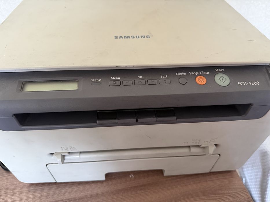 Срочно Принтер 3 в 1 старая модель Самсунга