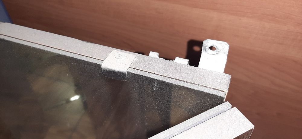 Продам Зеркало трёхстворчатое для парикмахеров.