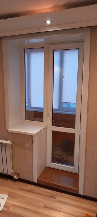 Дверь пластиковая