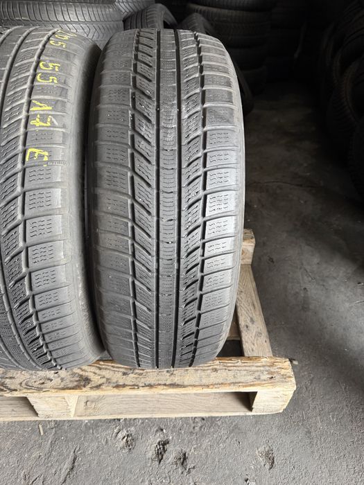 2 anvelope iarna 205/55/17 Continental!