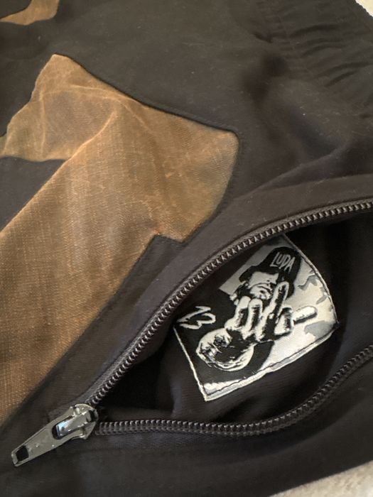 Луда къси панталони