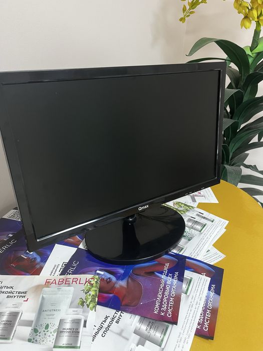 Монитор в хорошем состоянии!