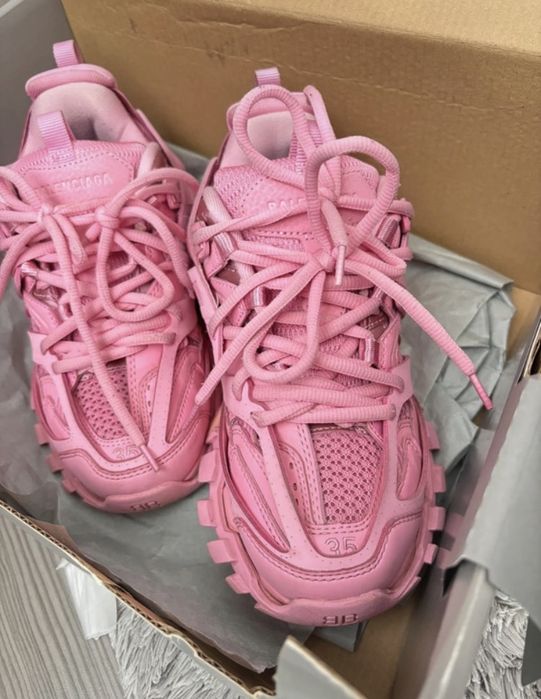 Balenciaga Track