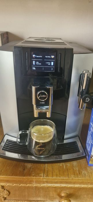 Espressor cafea  automat Jura E 8