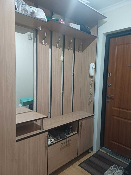 Шкаф  в прихожую