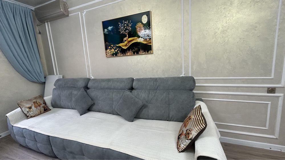 Срочно продаю диван большой