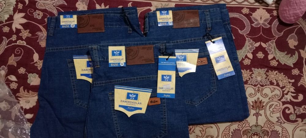 Сатылад 6000 теңге 34/35/42 өлшемдер.