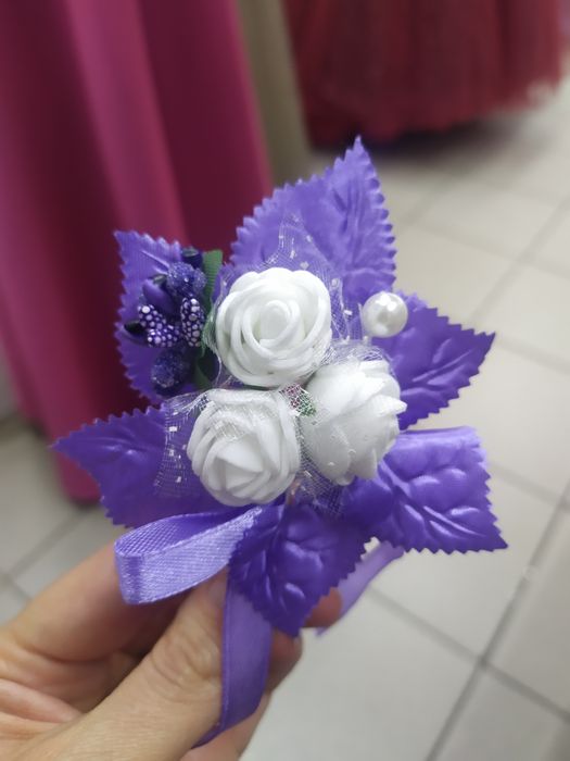 Продам свадебные бутоньерки