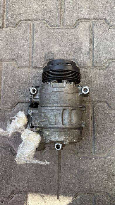 Компрессор кондиционера BMW e39  м54 м52 ТУ