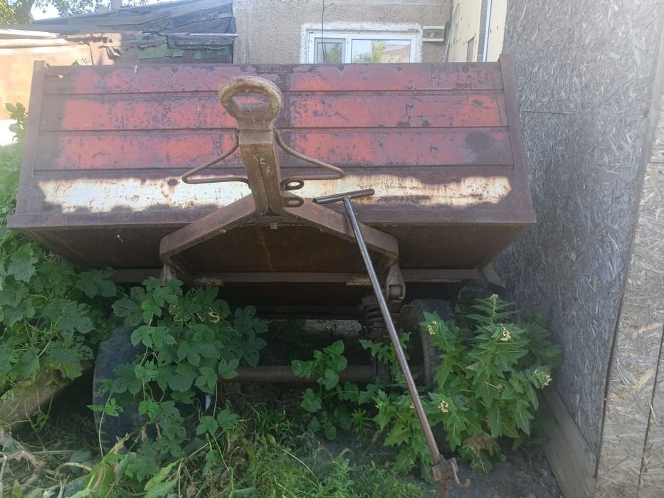 трактор с прицепом